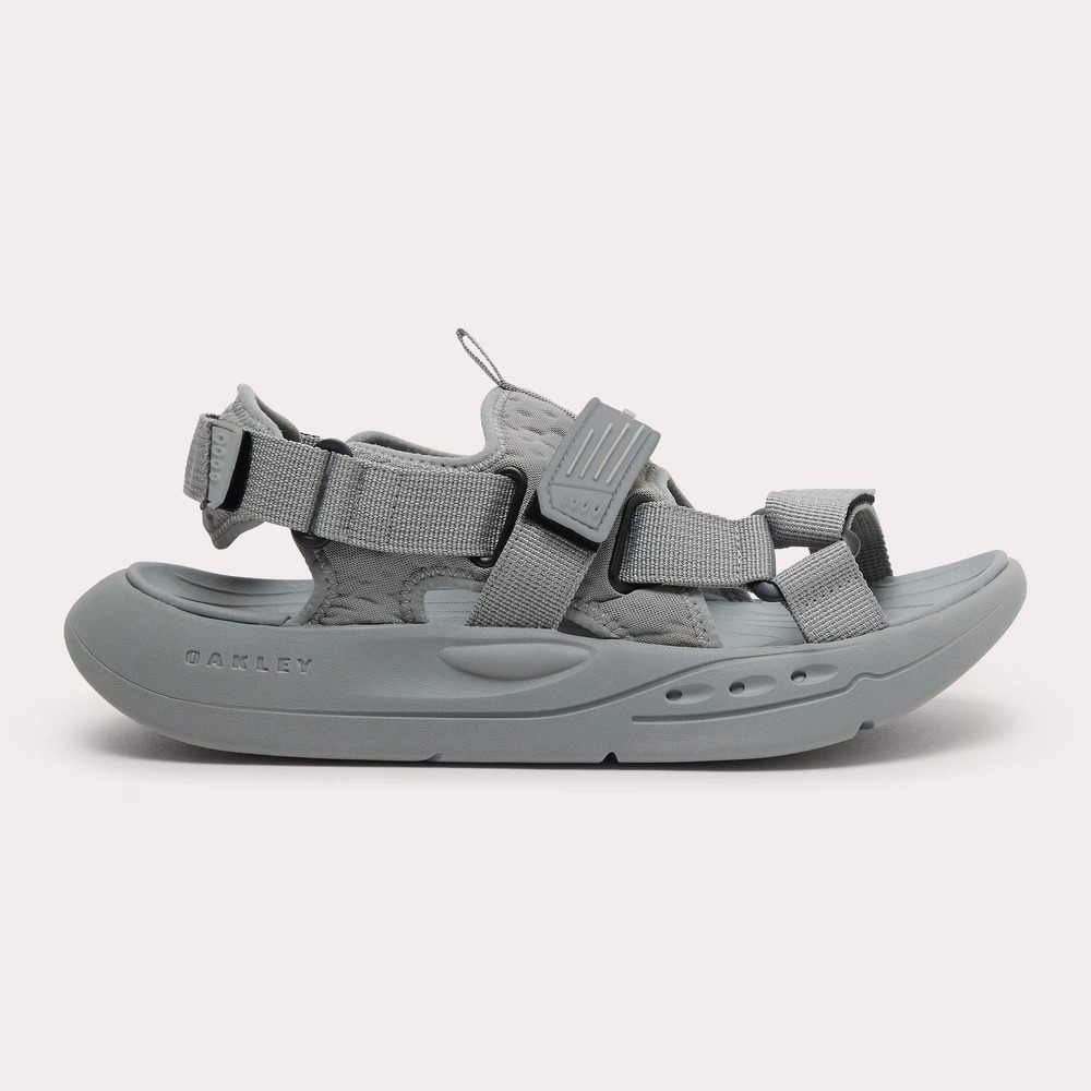 Oakley Studio Sandal Cement Grey Mens Size 11 FOF100706 314 Sports Sandals NEW